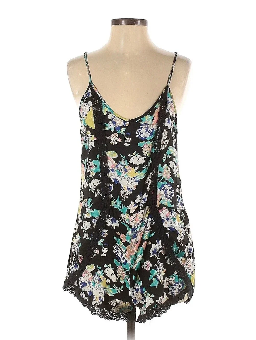 Harmony & Havoc Floral Lace Trim Lounge Romper